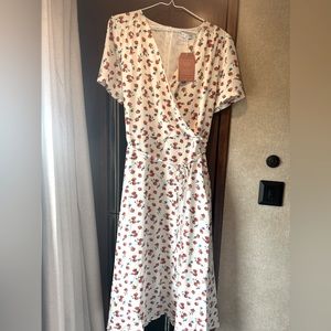 Ivy City co Lucy Dress in Strawberry Fields